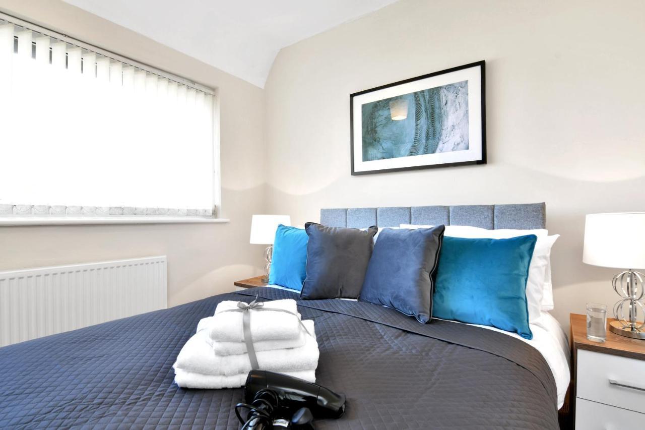 Xclusive Living Stay Near Airport & Nec, The Whitecroft Sheldon  Eksteriør billede