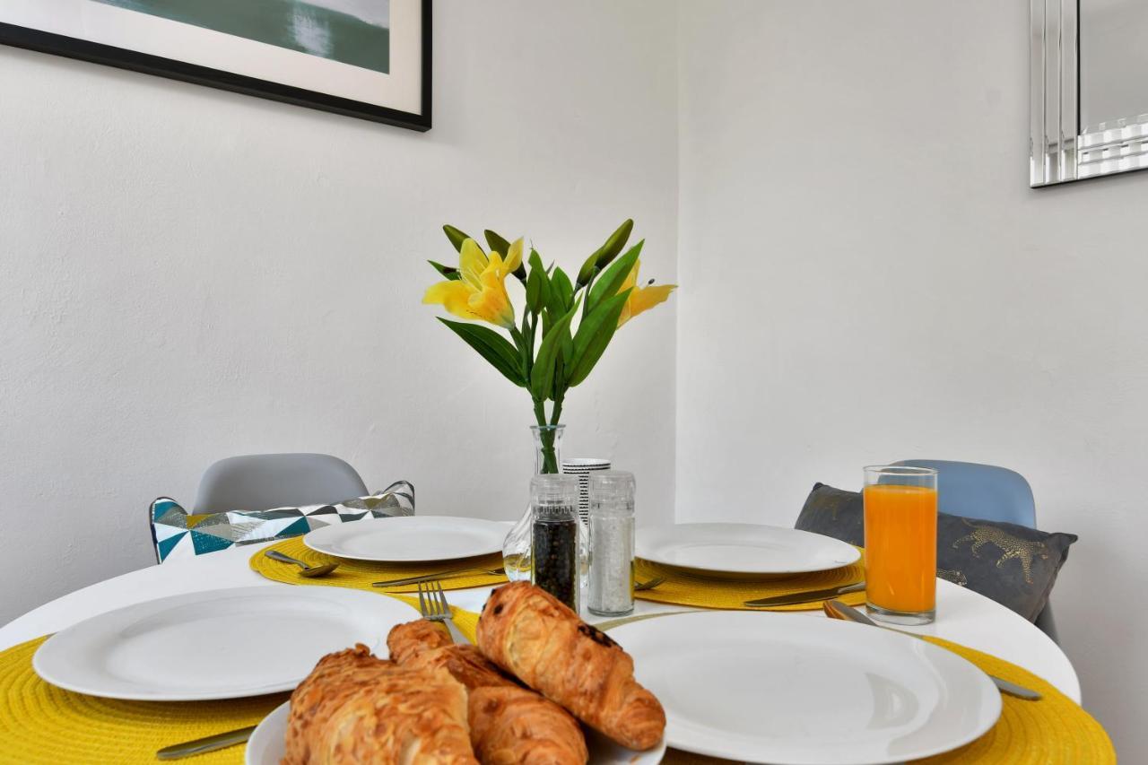 Xclusive Living Stay Near Airport & Nec, The Whitecroft Sheldon  Eksteriør billede